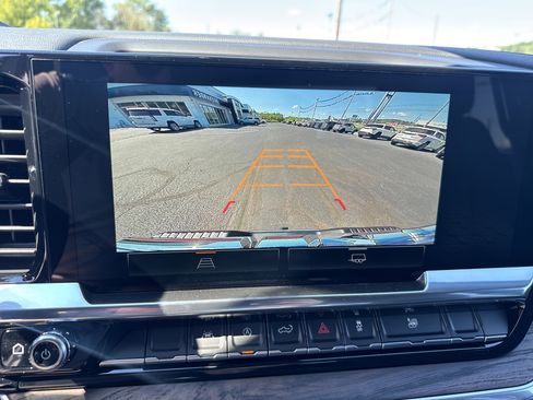 New 2026 GMC Sierra 1500 SLT image 26