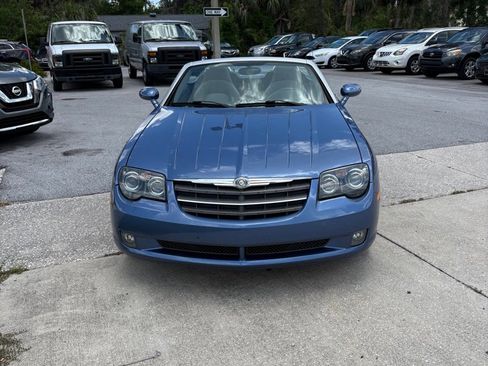 Used 2005 Chrysler Crossfire Limited RWD image 2