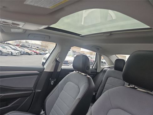 New 2026 Volkswagen Jetta SE image 21