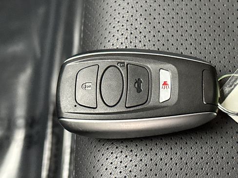 Used 2021 Subaru Impreza 2.0i Limited image 37