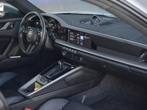 Certified 2020 Porsche 911 Carrera 4S image 25
