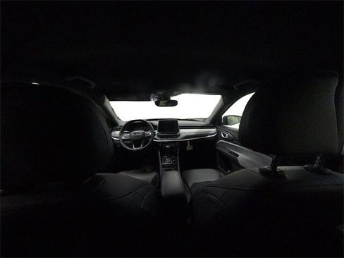 New 2026 Jeep Compass Latitude image 33