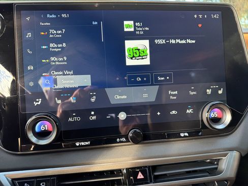 Used 2026 Lexus RX 350 Premium Plus w/ Convenience Package FWD image 22