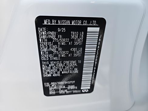 New 2026 INFINITI QX80 4WD w/ Sport Exterior Package image 18