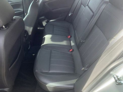 Used 2011 Buick Regal CXL w/ RL3 Preferred Equipment Group image 11