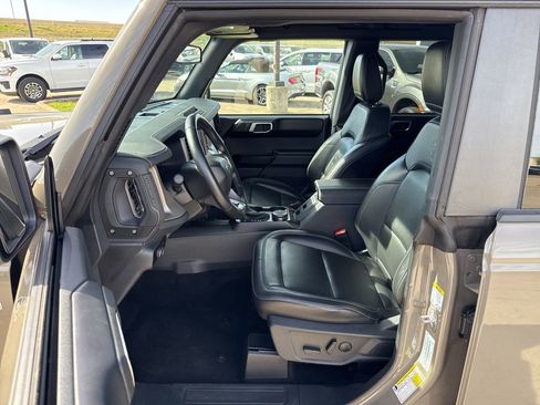 Used 2025 Ford Bronco Outer Banks image 20