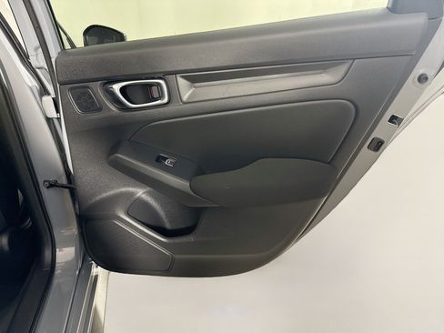 Used 2025 Honda Civic Sport image 28