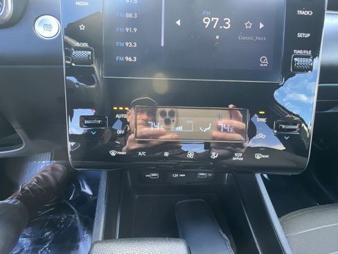 Used 2024 Hyundai Santa Cruz SEL image 20