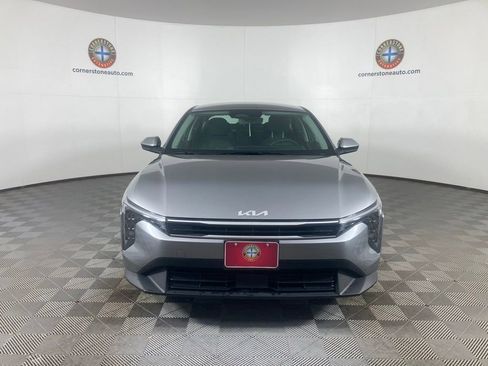 Used 2025 Kia K4 FWD image 15