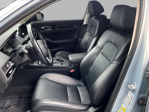 Used 2022 Honda Civic Touring image 9