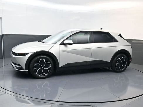 Certified 2024 Hyundai Ioniq 5 SEL image 6