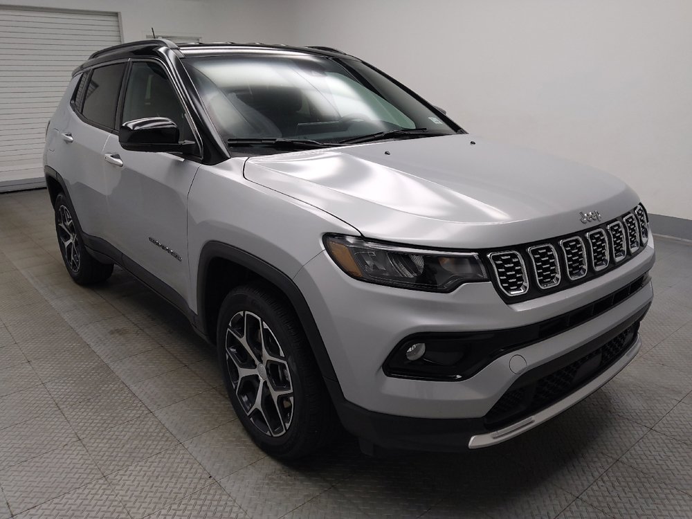 Used 2024 Jeep Compass Limited AWD/4WD image 13