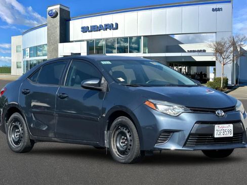 Used 2016 Toyota Corolla LE FWD image 5