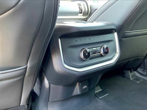 New 2025 Ford Expedition Max Active image 20