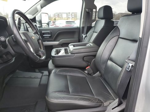 Used 2019 Chevrolet Silverado 2500 LTZ w/ Duramax Plus Package image 27