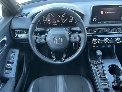 Used 2023 Honda Civic Sport image 15