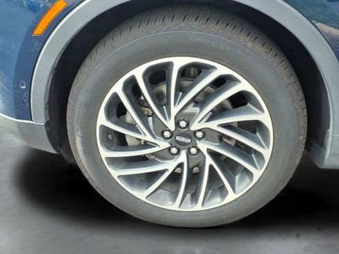 Used 2020 Lincoln Nautilus Reserve AWD/4WD image 18