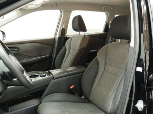 Used 2021 Nissan Rogue S AWD/4WD image 8