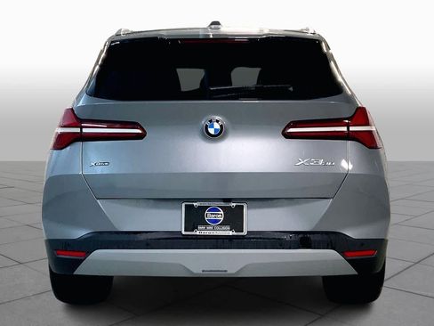 Used 2026 BMW X3 xDrive30i w/ Premium Package AWD/4WD image 4