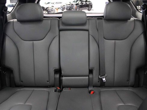 Used 2023 Hyundai Santa Fe SEL w/ Premium Package AWD/4WD image 39