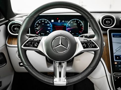 Used 2024 Mercedes-Benz C 300 4MATIC Sedan image 35