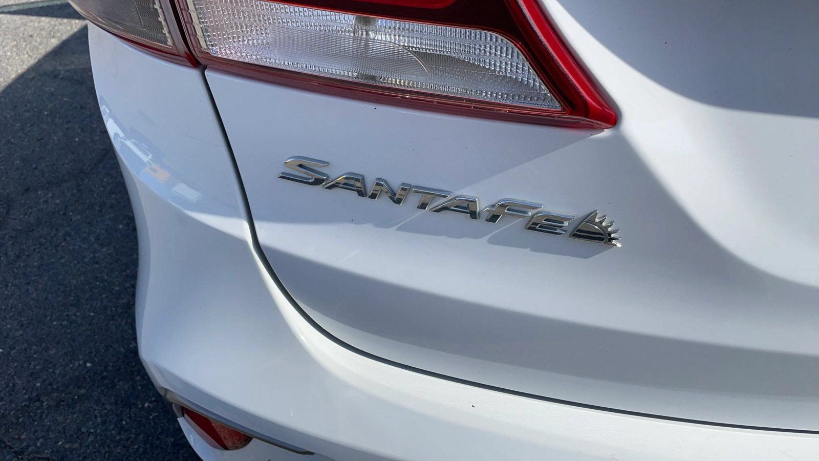 Used 2018 Hyundai Santa Fe FWD image 47