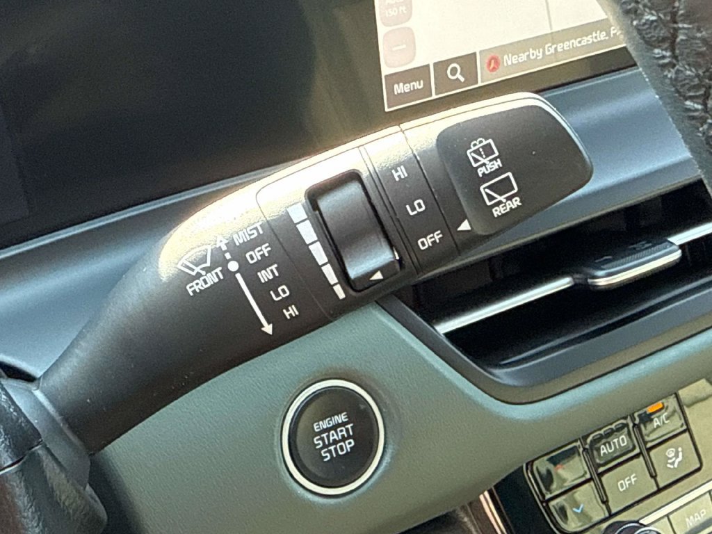 Used 2024 Kia Seltos SX w/ SX Sunroof Package AWD/4WD image 12