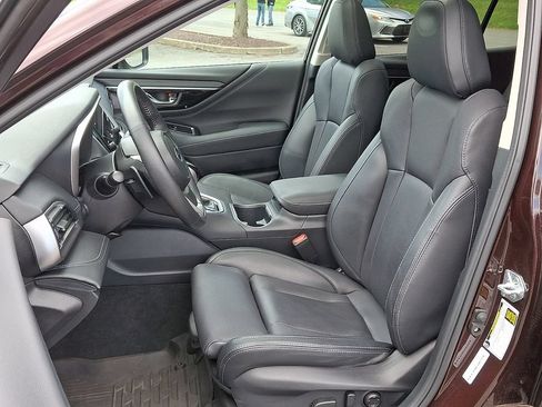 Used 2024 Subaru Outback Limited XT AWD/4WD image 16