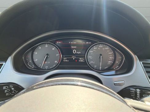 Used 2014 Audi S8 AWD/4WD image 13