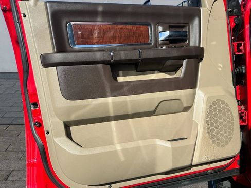 Used 2012 RAM 1500 Laramie w/ Protection Group image 10