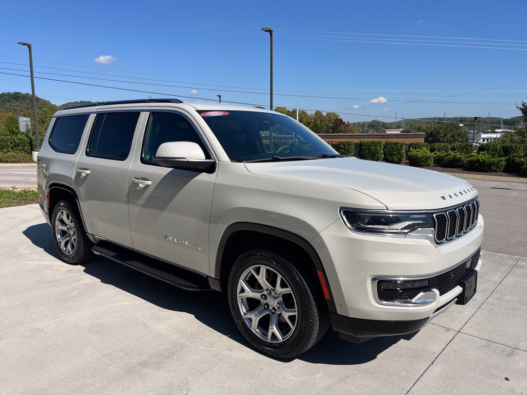 Used 2022 Jeep Wagoneer Series II RWD image 31