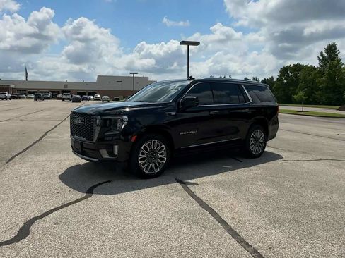 Certified 2024 GMC Yukon Denali Ultimate AWD/4WD image 4