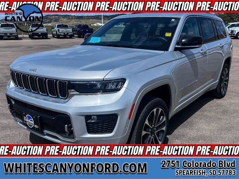 Used 2024 Jeep Grand Cherokee L Overland AWD/4WD image 1