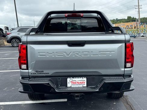 Used 2025 Chevrolet Colorado W/T w/ WT Custom Package AWD/4WD image 4