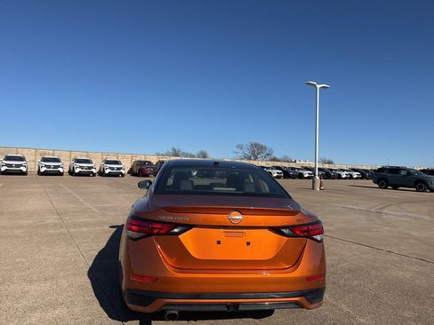 Certified 2024 Nissan Sentra SR w/ SR Premium Package image 20