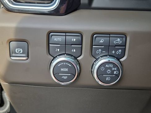 Used 2025 GMC Sierra 1500 Denali AWD/4WD image 20