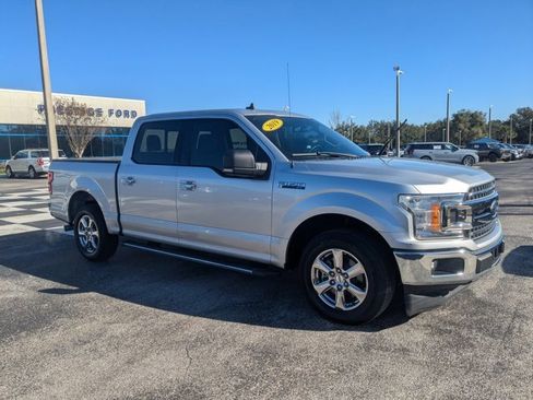 Certified 2019 Ford F150 XLT w/ Equipment Group 302A Luxury image 3