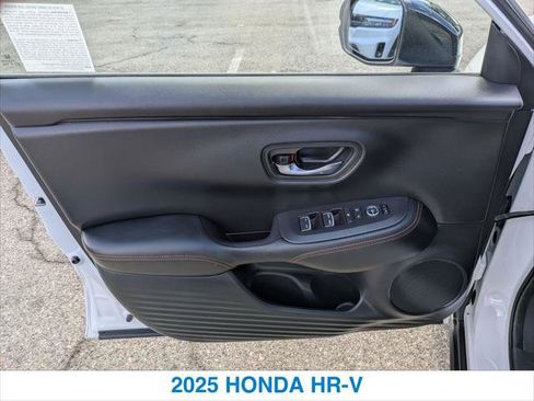 Certified 2025 Honda HR-V Sport image 12