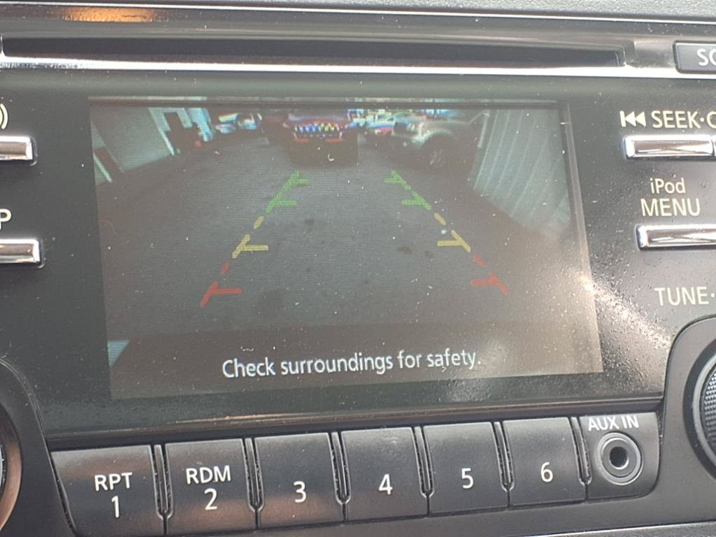 Used 2013 Nissan Rogue SV AWD/4WD image 8