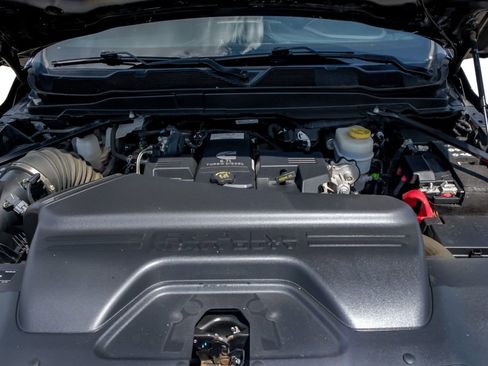 Used 2023 RAM 2500 Limited image 57