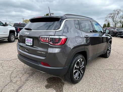 Used 2023 Jeep Compass Limited AWD/4WD image 5