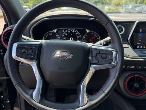 Used 2022 Chevrolet Blazer RS w/ Enhanced Convenience Package AWD/4WD image 18