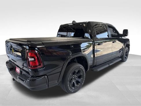 Used 2025 RAM 1500 Big Horn AWD/4WD image 9