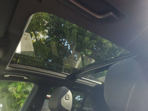 Used 2025 Mercedes-Benz GLE 350 4MATIC image 20