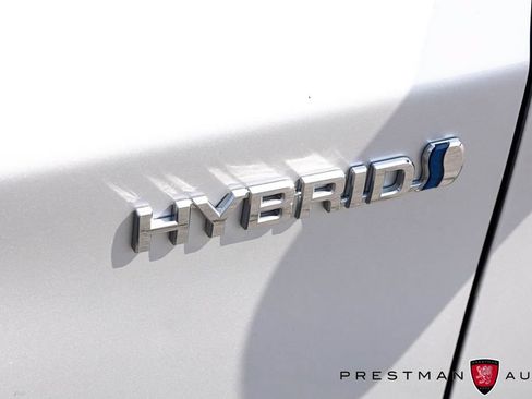 Used 2015 Toyota Prius Two FWD image 7