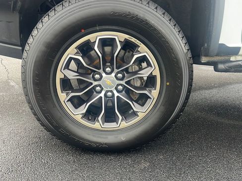 Used 2019 Chevrolet Colorado ZR2 image 29