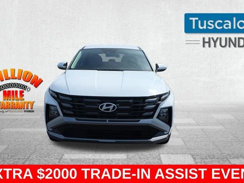 New 2026 Hyundai Tucson SE FWD image 2