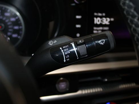 Used 2023 Kia K5 GT-Line image 38