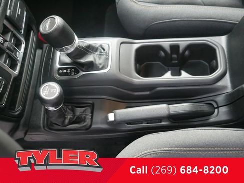 New 2026 Jeep Gladiator Sport image 40