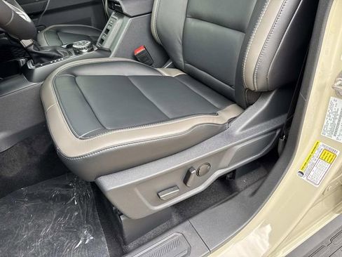 New 2025 Ford Bronco Outer Banks w/ Sasquatch Package image 20